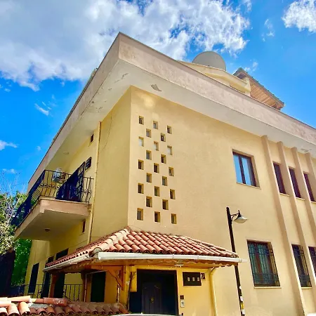 Apartman Ali *