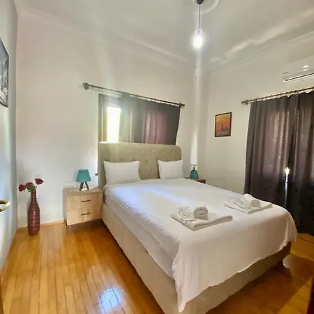 Ali * Αττάλεια